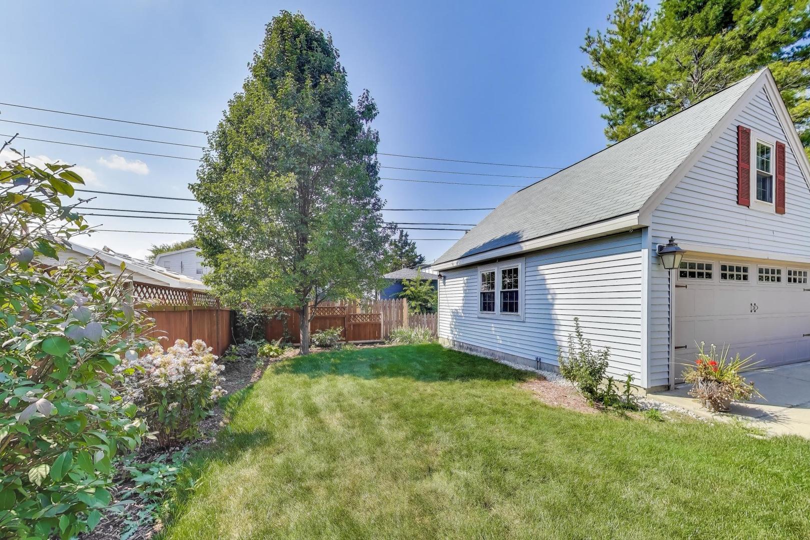 586 Saylor Avenue Elmhurst, IL 60126 - Photo 29 of 35