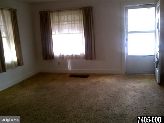221 George Street Hanover, PA 17331 - Photo 6 of 25 Gallery Image 6