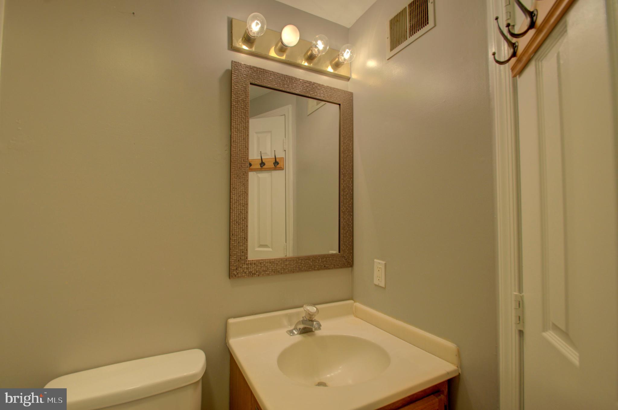 1159 5th Street Northeast Washington, DC 20002 - Photo 19 of 43 Full master bathroom