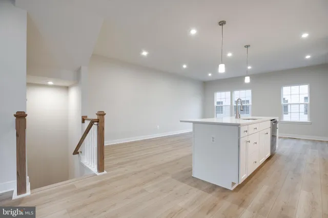 $3,400 | 4492 Blush Peony Terrace, Chantilly, VA 20151