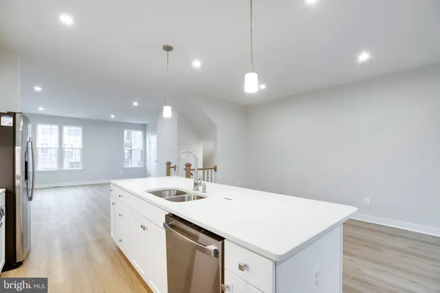 $3,400 | 4492 Blush Peony Terrace, Chantilly, VA 20151