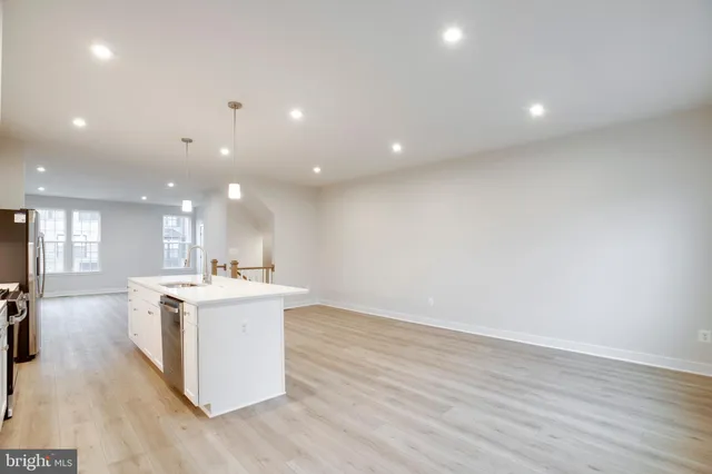 $3,400 | 4492 Blush Peony Terrace, Chantilly, VA 20151