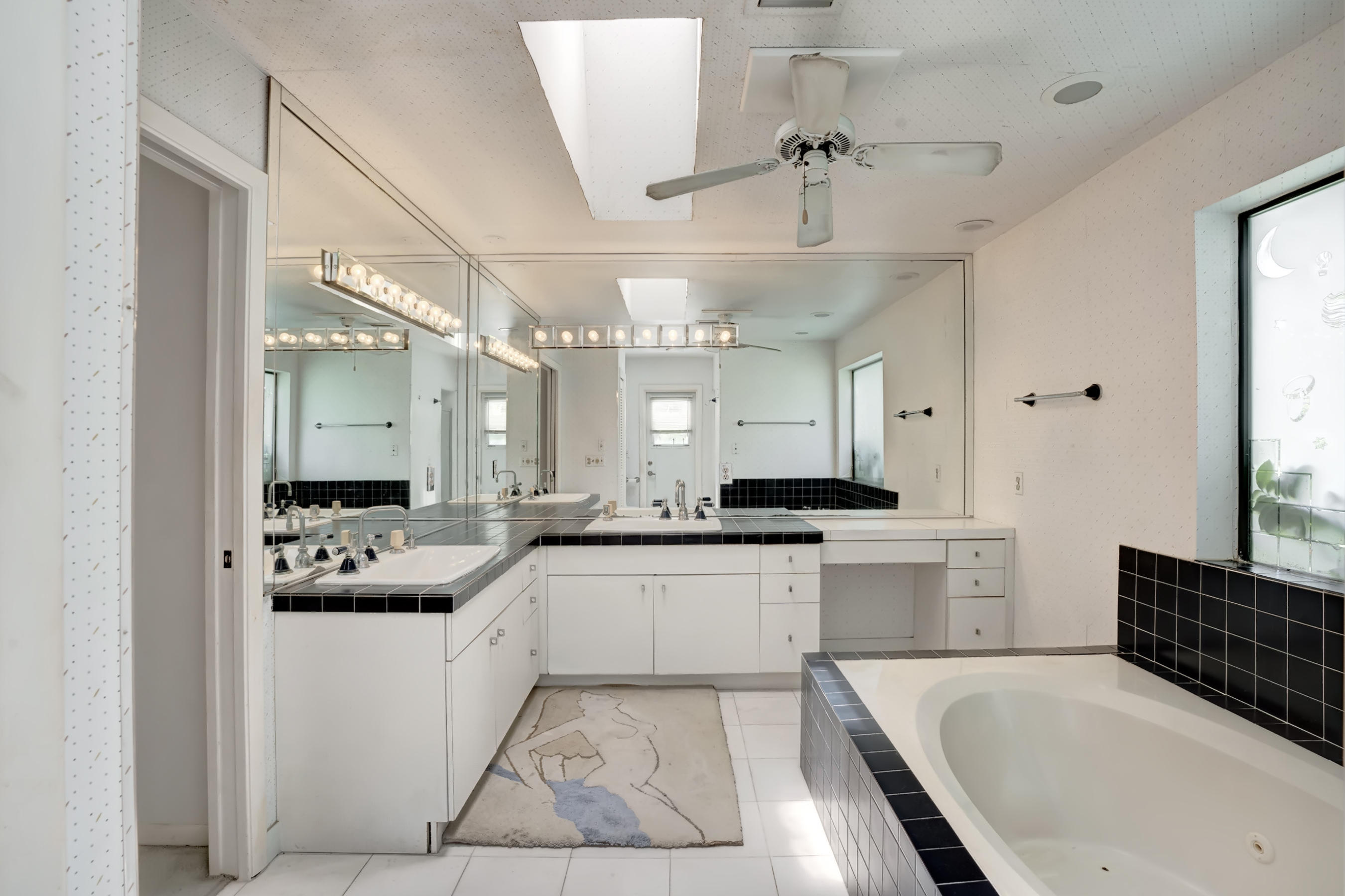 17809 Boniello Drive Boca Raton, FL 33496 - Photo 22 of 32 DSC09405