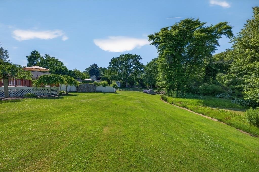 185 Rosewood Road Somerset, MA 02726 - Photo 39 of 42
