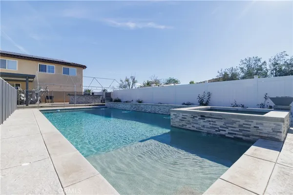 $1,420,000 | 17797 Canyonwood Drive, Riverside, CA 92504