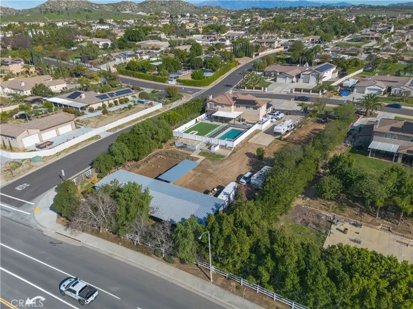 $1,420,000 | 17797 Canyonwood Drive, Riverside, CA 92504