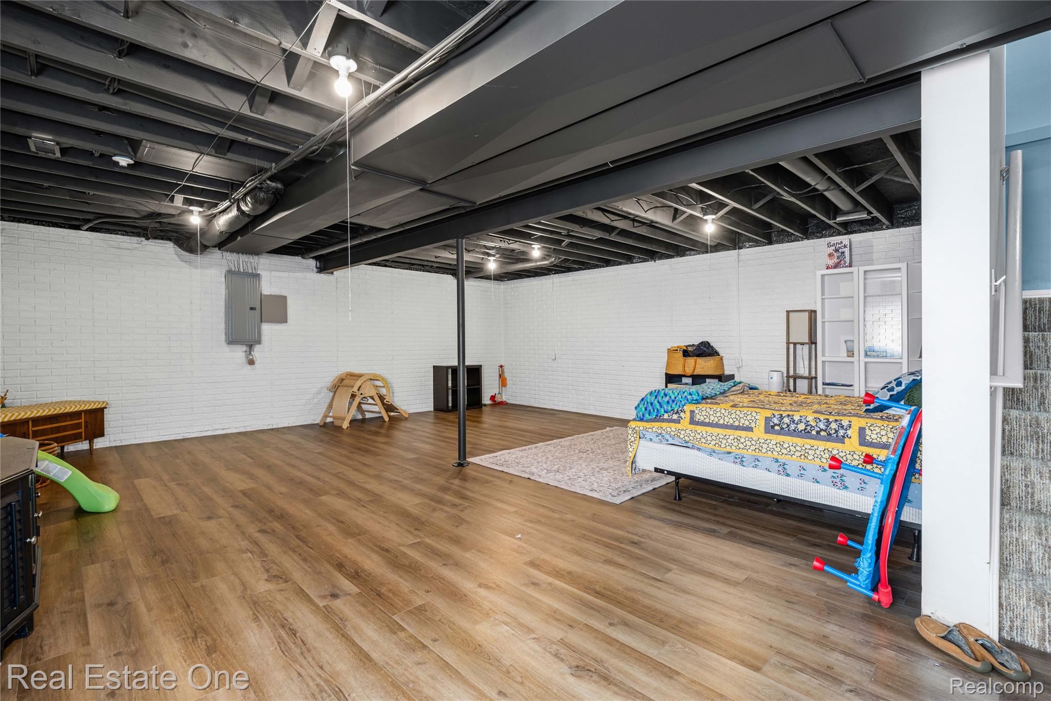 2479 Gibson Road Grand Blanc, MI 48439 - Photo 42 of 55 2479 Gibson - OnDemand Pix Photography (32).jpg