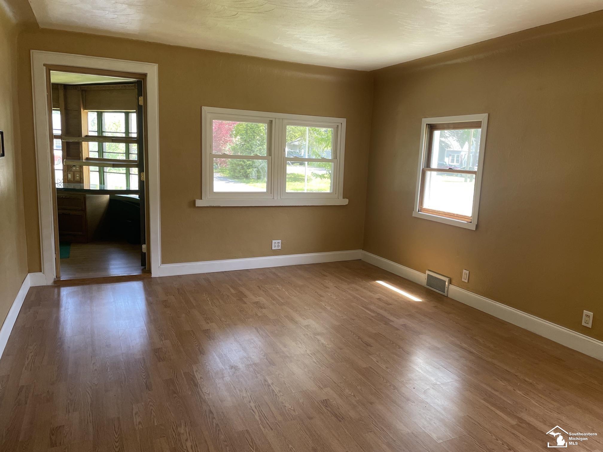 6719 Summerfield Road Temperance, MI 48182 - Photo 20 of 39
