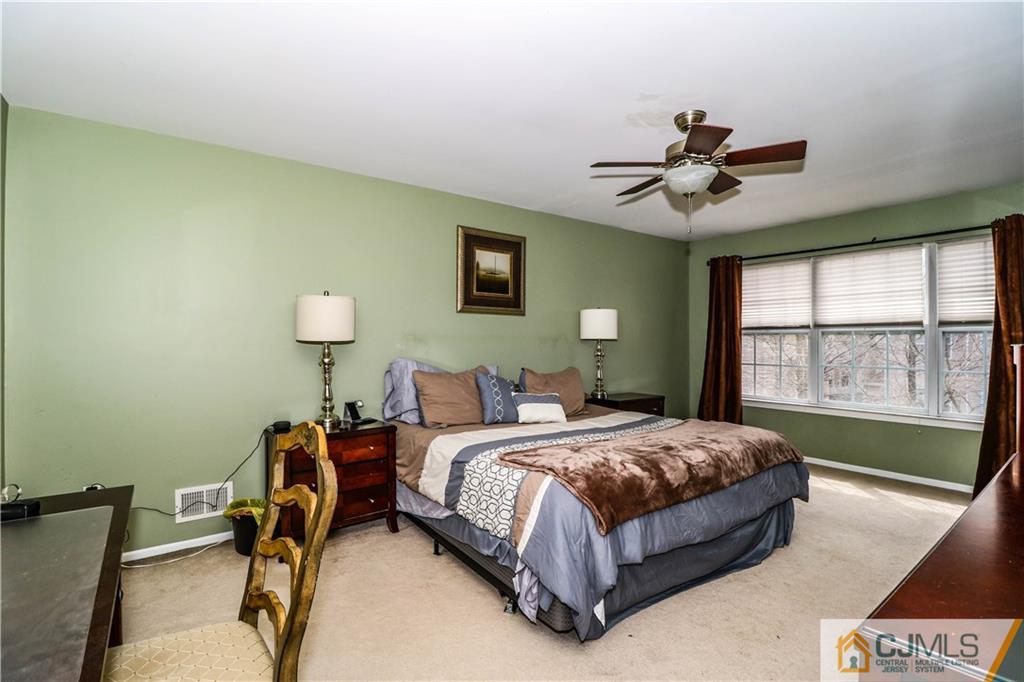 267 Retta Court Piscataway, NJ 08854 - Photo 16 of 25 Gallery Image 16