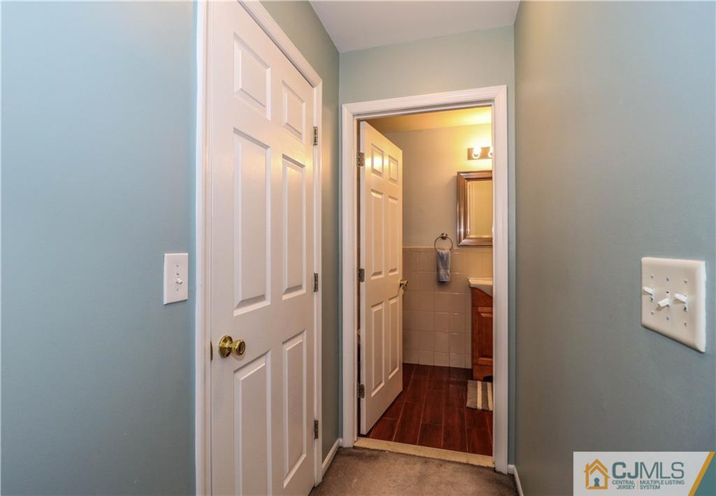 267 Retta Court Piscataway, NJ 08854 - Photo 19 of 25 Gallery Image 19