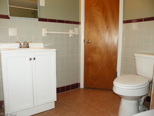 633 Quilliams Road Cleveland, OH 44121 - Photo 14 of 24
