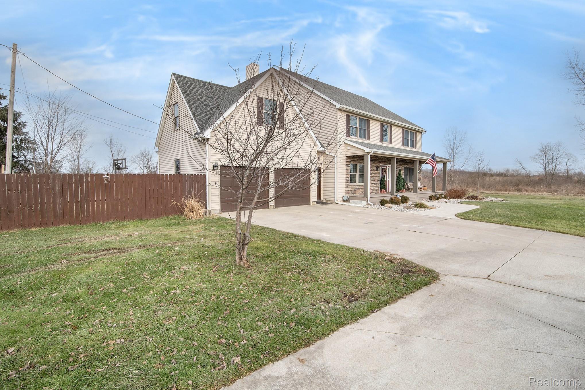 5380 Coldwater Road Flint, MI 48504 - Photo 4 of 52 Coldwater (31).jpg