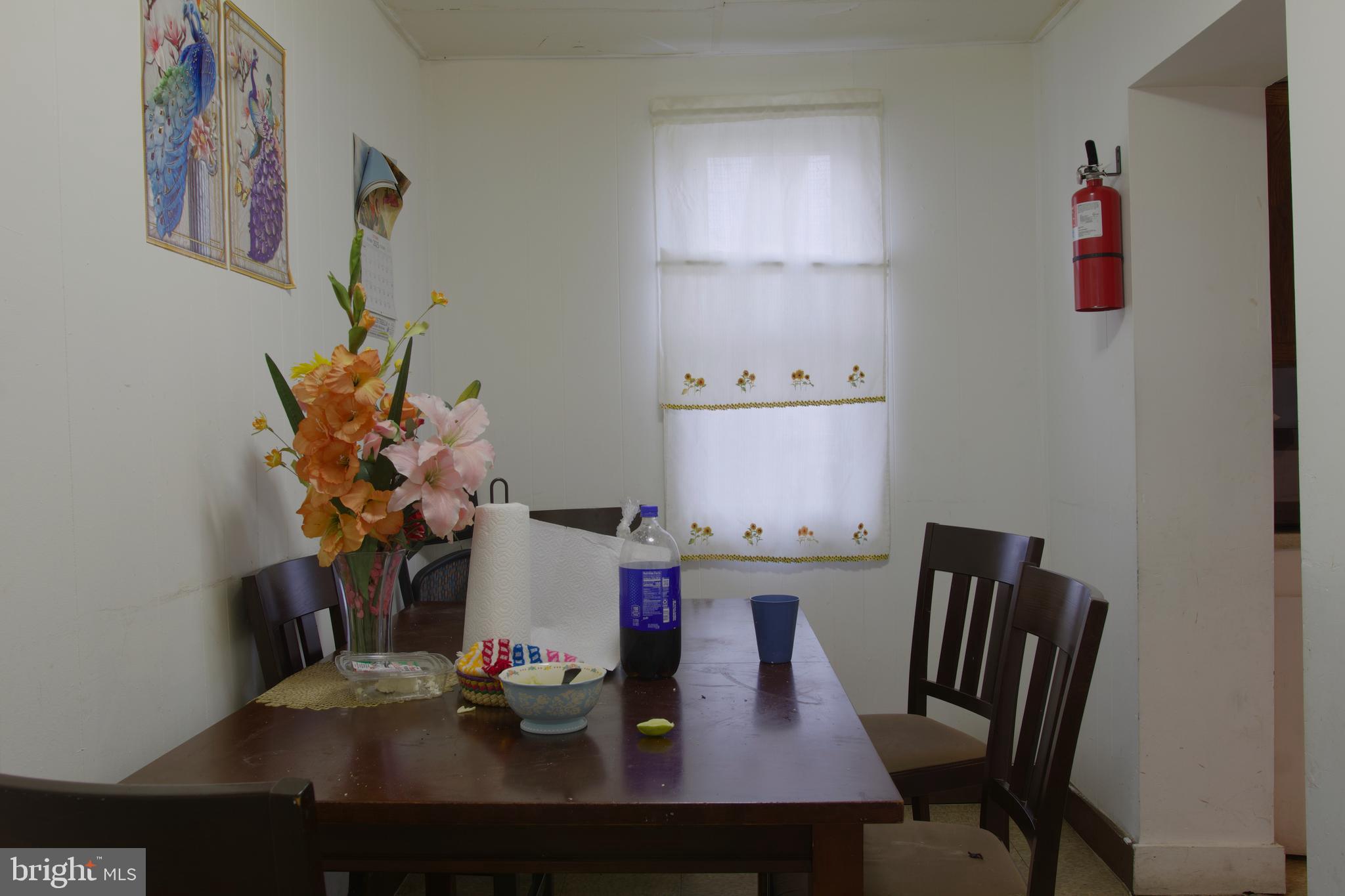708 East Montrose Street Vineland, NJ 08360 - Photo 13 of 29 unit 1 dining room