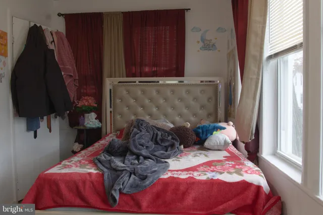 $375,000 | 708 East Montrose Street, Vineland, NJ 08360