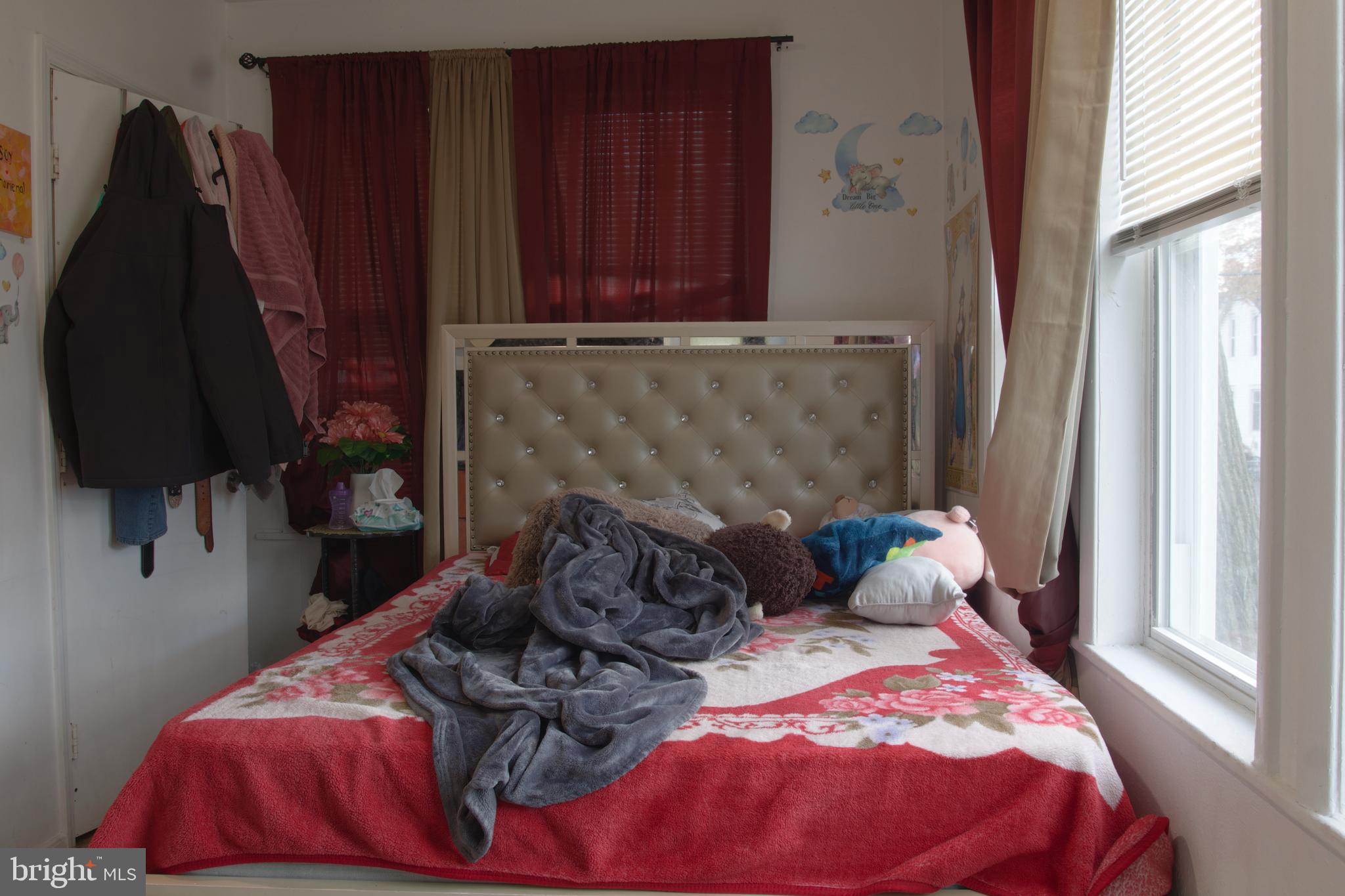 708 East Montrose Street Vineland, NJ 08360 - Photo 15 of 29 unit 1 downstairs bedroom