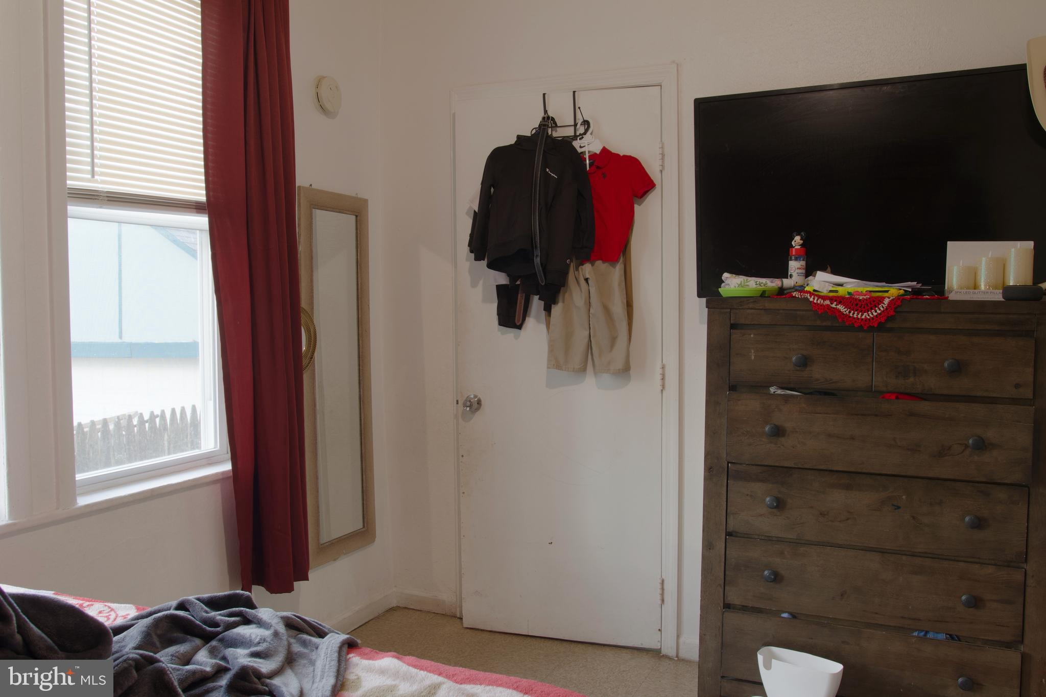 708 East Montrose Street Vineland, NJ 08360 - Photo 16 of 29 unit 1 downstairs bedroom