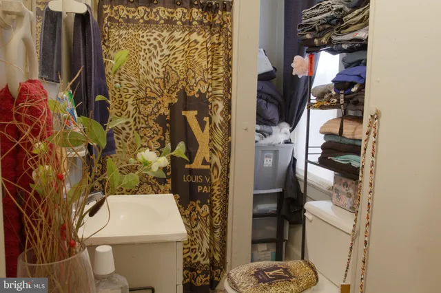 $375,000 | 708 East Montrose Street, Vineland, NJ 08360