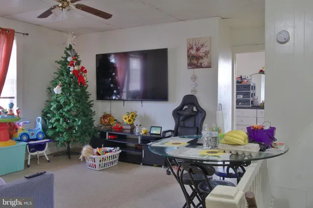 $375,000 | 708 East Montrose Street, Vineland, NJ 08360