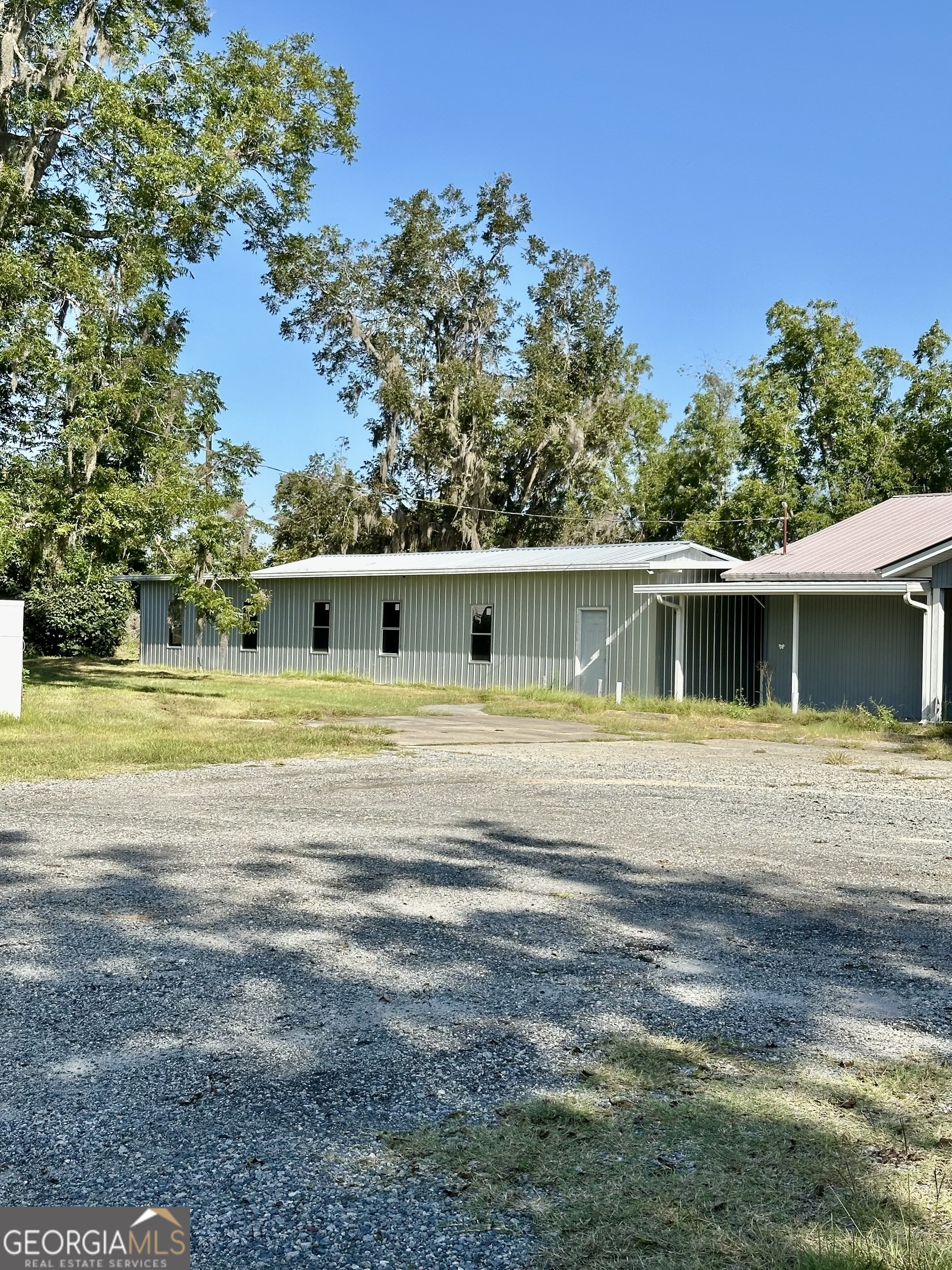 3344 Strickland Avenue Blackshear, GA 31516 - Photo 16 of 17 a swimming pool view with a outdoor space
