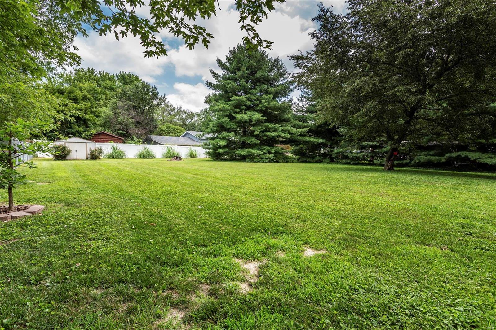 3433 Edwardsville Road Edwardsville, IL 62025 - Photo 31 of 33