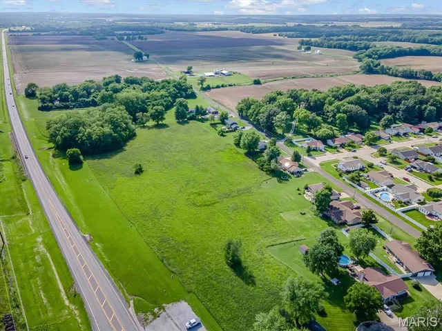 $1,170,000 | 0 Us 40 Hwy Street, St. Jacob, IL 62281