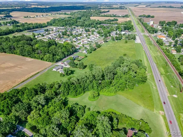 $1,170,000 | 0 Us 40 Hwy Street, St. Jacob, IL 62281