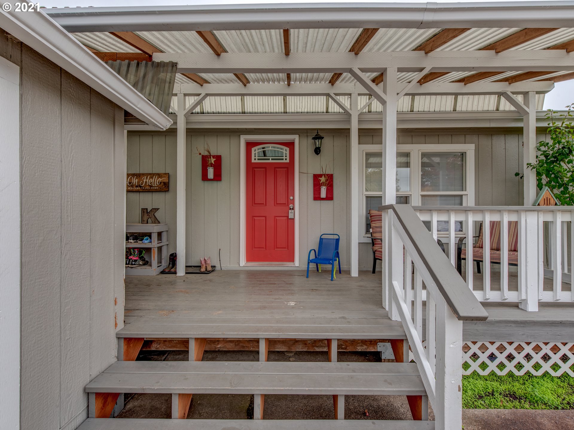 1695 Bailey Hill Road Eugene, OR 97402 - Photo 2 of 18 Gallery Image 2