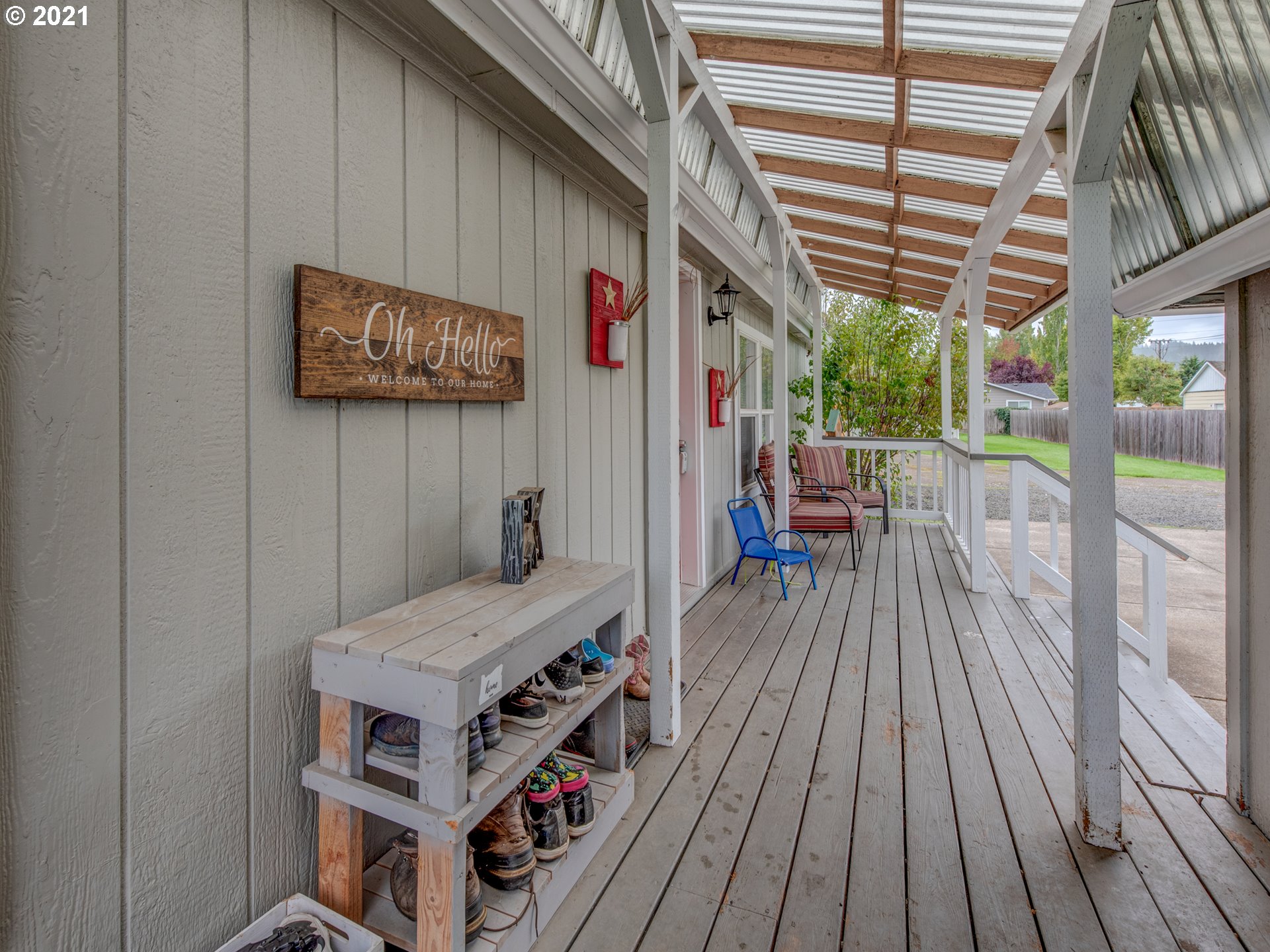 1695 Bailey Hill Road Eugene, OR 97402 - Photo 15 of 18 Gallery Image 15