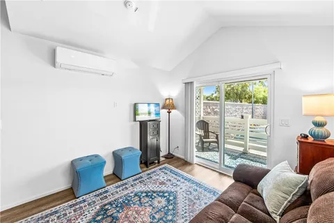 $148,000 | 4925 Holly Avenue, Long Beach, CA 90805