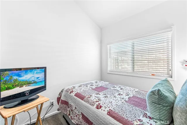 $148,000 | 4925 Holly Avenue, Long Beach, CA 90805