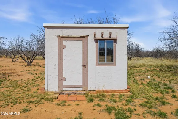 $300,000 | 6455 East Nevada Drive, Hereford, AZ 85615