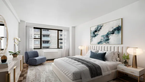 $795,000 | 305 East 40th Street, Unit 11P | Murray Hill