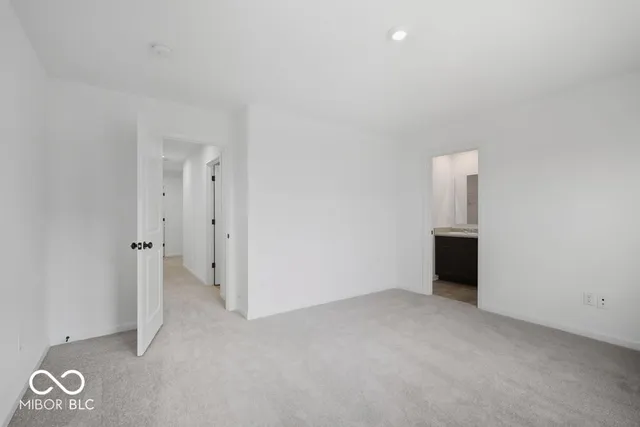 $258,999 | 1973 Black Oak Drive, Shelbyville, IN 46176