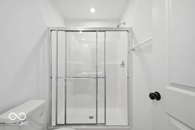 $258,999 | 1973 Black Oak Drive, Shelbyville, IN 46176