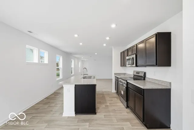 $258,999 | 1973 Black Oak Drive, Shelbyville, IN 46176