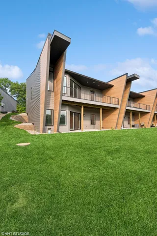 $579,900 | 190 Yard Perfect Drive, La Porte, IN 46350