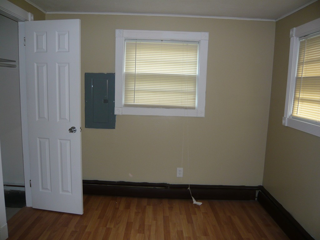 20 Treetop Avenue Springfield, MA 01118 - Photo 8 of 10