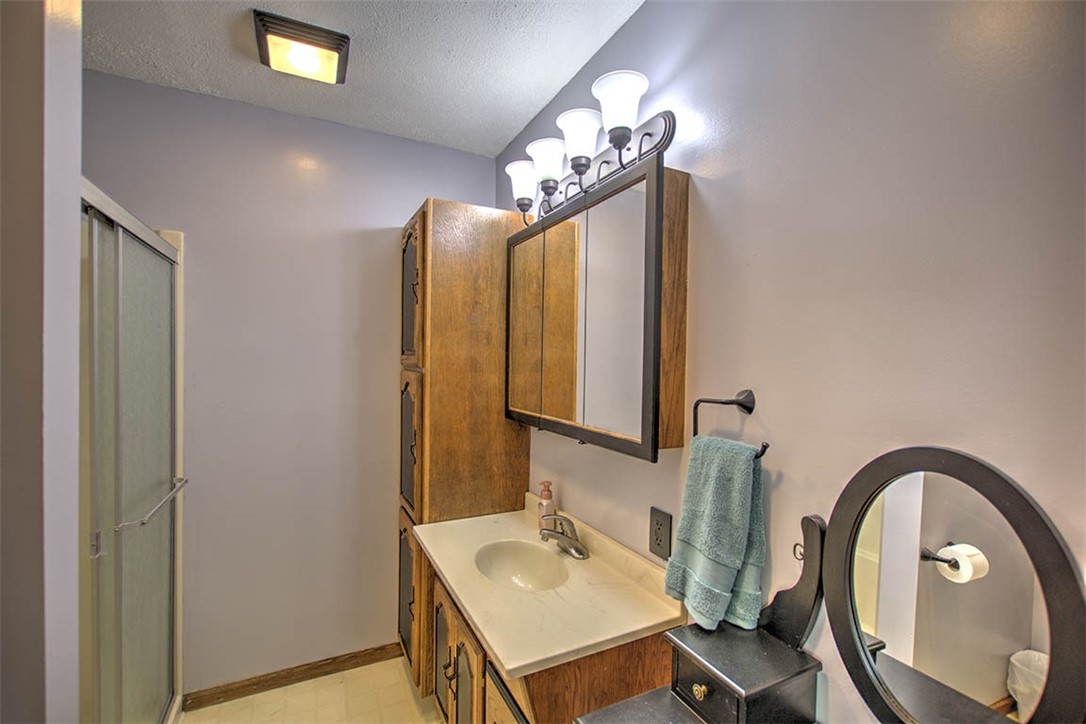 888 McKinney Lane Decatur, IL 62522 - Photo 21 of 30