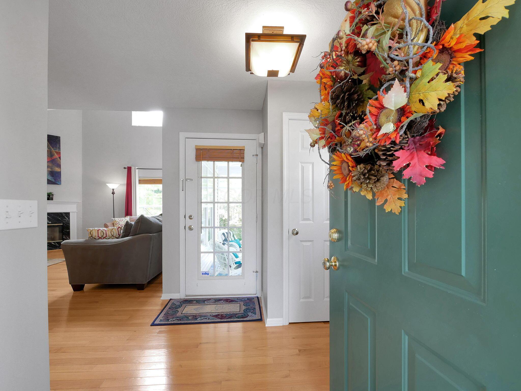 317 Sycamore Ridge Way, Unit 317 Columbus, OH 43230 - Photo 6 of 61 4-web-or-mls-317-sycamore-ridge-way