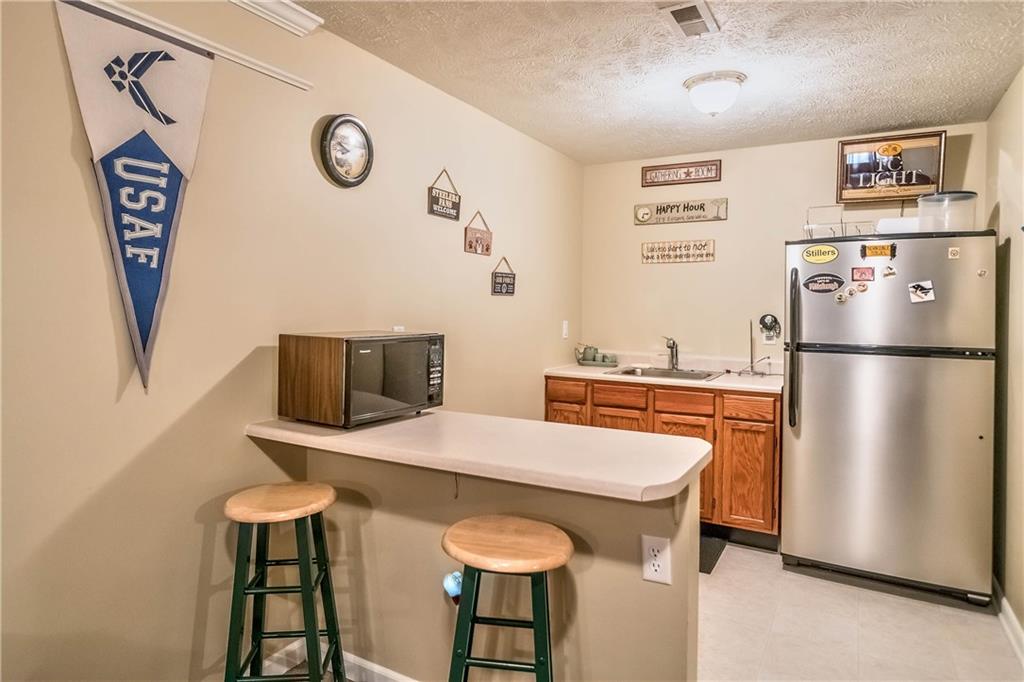 149 Riemer Road Sarver, PA 16055 - Photo 22 of 24 Kitchenette in game room.