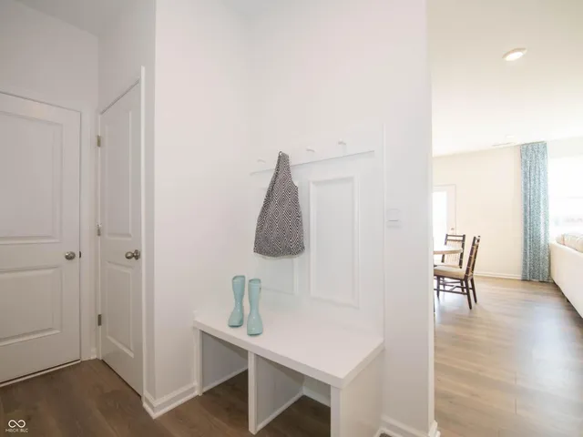 $441,900 | 841 Pearl Street, Whiteland, IN 46184