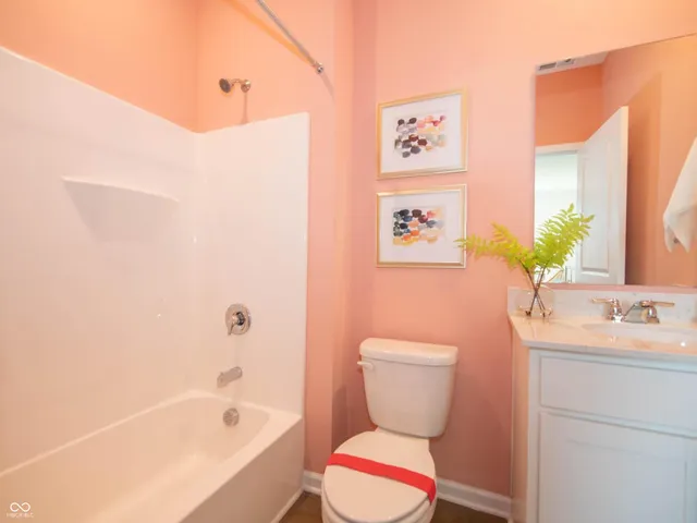 $441,900 | 841 Pearl Street, Whiteland, IN 46184