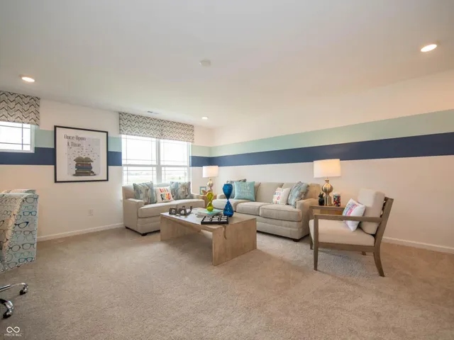 $441,900 | 841 Pearl Street, Whiteland, IN 46184