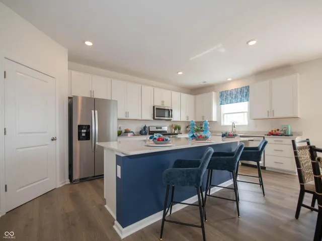 $441,900 | 841 Pearl Street, Whiteland, IN 46184