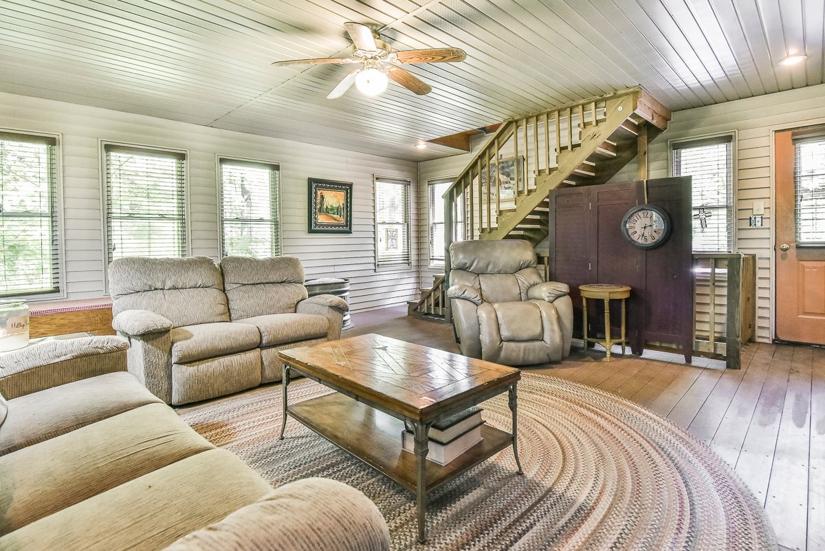 4764 Newark Road Solsberry, IN 47459 - Photo 9 of 36