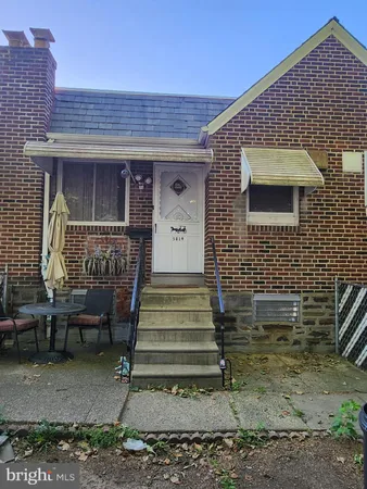 $1,600 | 5819 Bustleton Avenue, Philadelphia, PA 19149