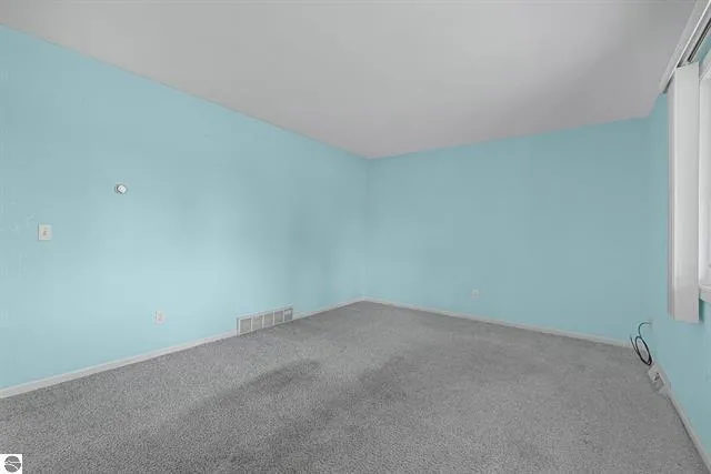 $239,390 | 112 George Street, Cadillac, MI 49601