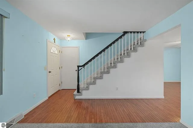 $239,390 | 112 George Street, Cadillac, MI 49601