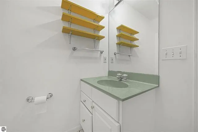 $239,390 | 112 George Street, Cadillac, MI 49601