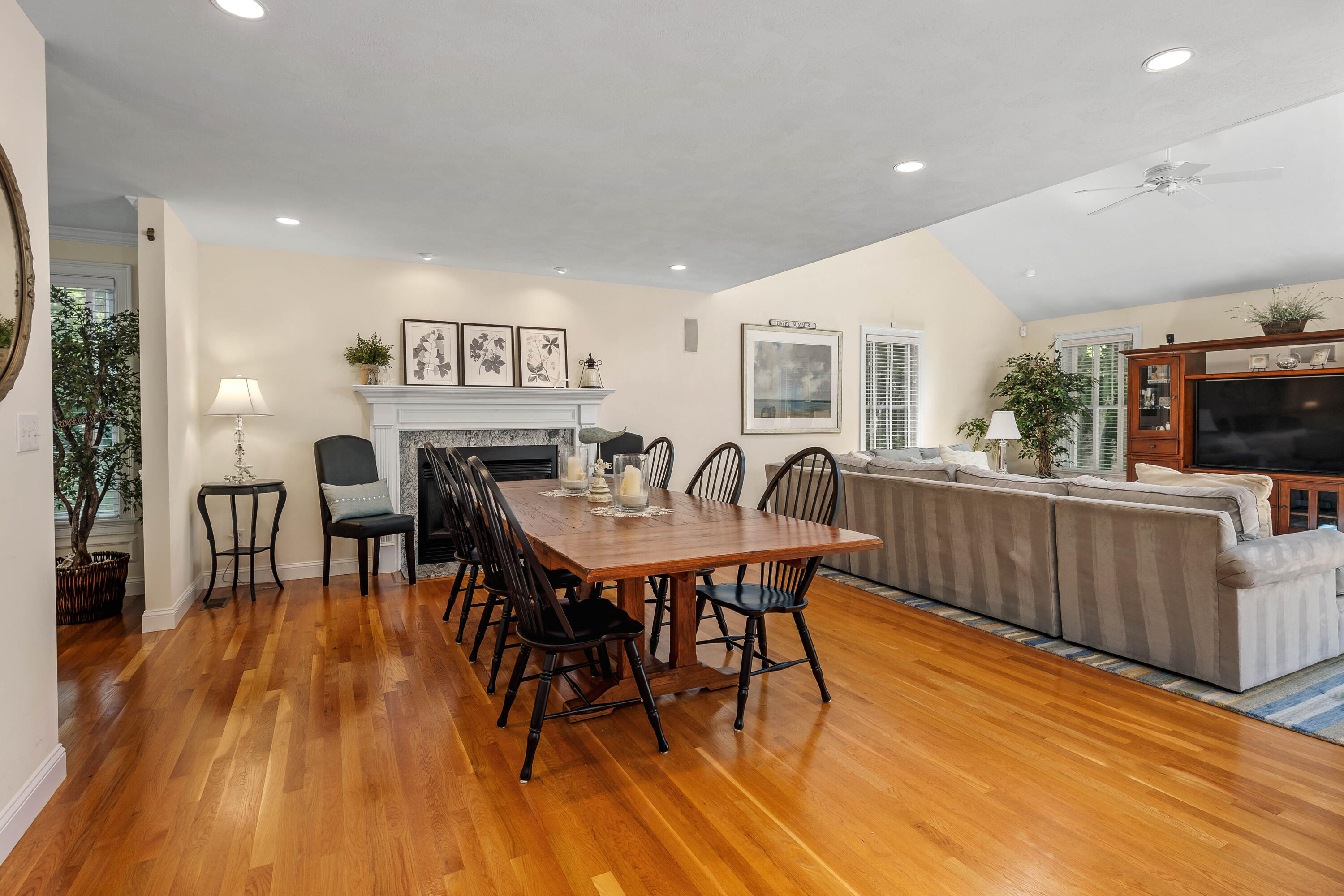 193 Fells Pond Road Mashpee, MA 02649 - Photo 9 of 33 a view of a dining room with furniture and wooden floor